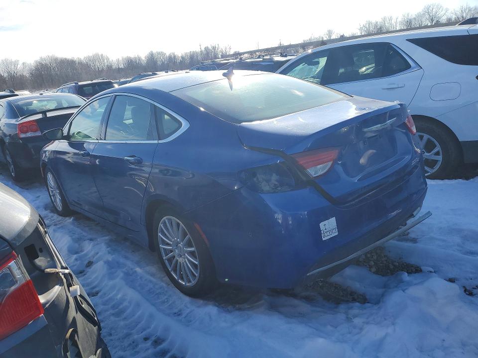 Photo 2 from auction – 2015 CHRYSLER 200 with VIN 1C3CCCCB2FN500390