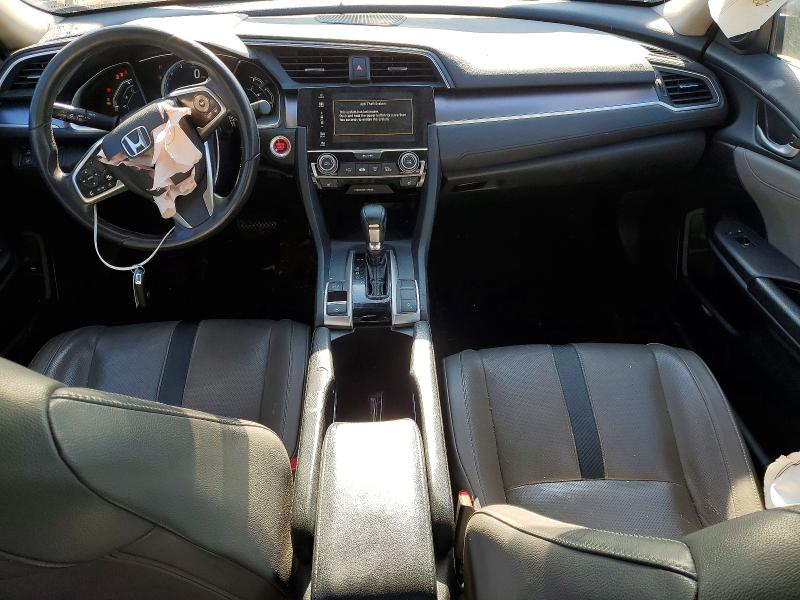 Photo 8 from auction – 2017 HONDA CIVIC TOUR with VIN 2HGFC1F92HH646940