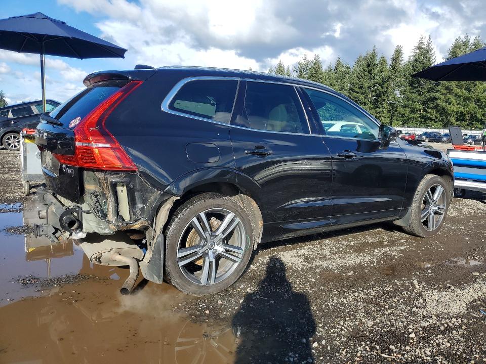 Photo 3 from auction – 2019 VOLVO XC60 T5 with VIN LYV102RK7KB184587