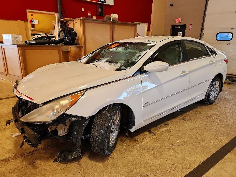 HYUNDAI SONATA 2011 z numerem VIN 5NPEB4ACXBH079778 - Zdjęcie z aukcji