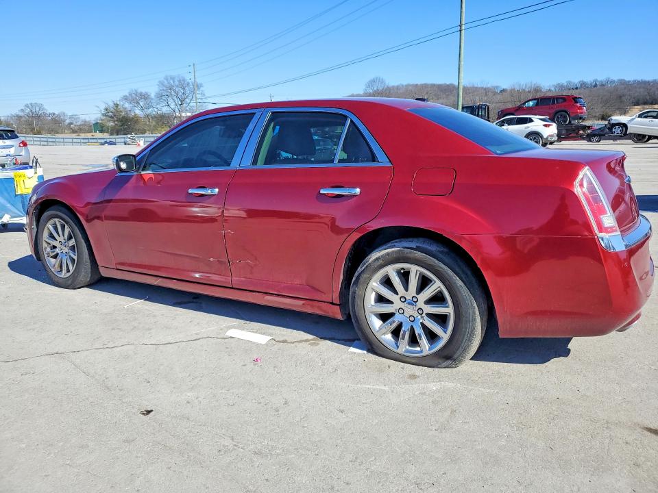 Photo 2 from auction – 2014 CHRYSLER 300C with VIN 2C3CCAETXEH171360
