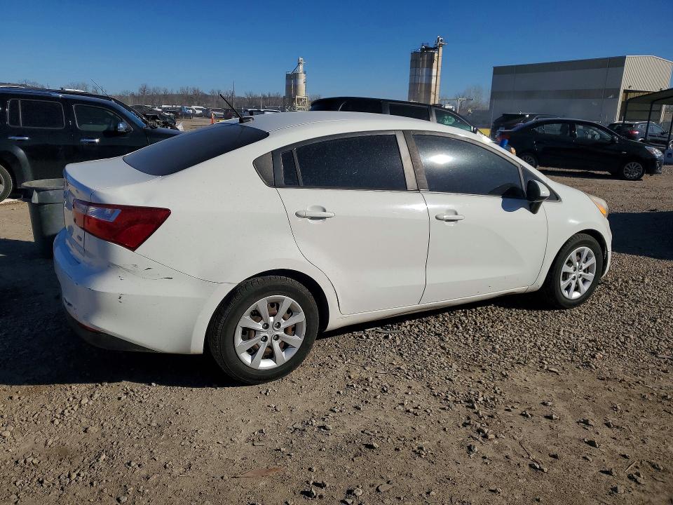 Photo 3 from auction – 2017 KIA RIO with VIN KNADM4A31H6026473