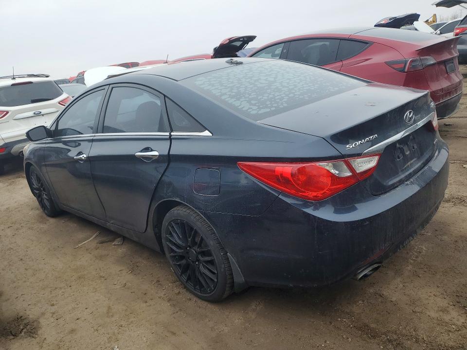 Photo 2 from auction – 2013 HYUNDAI SONATA with VIN 5NPEC4AB1DH651649