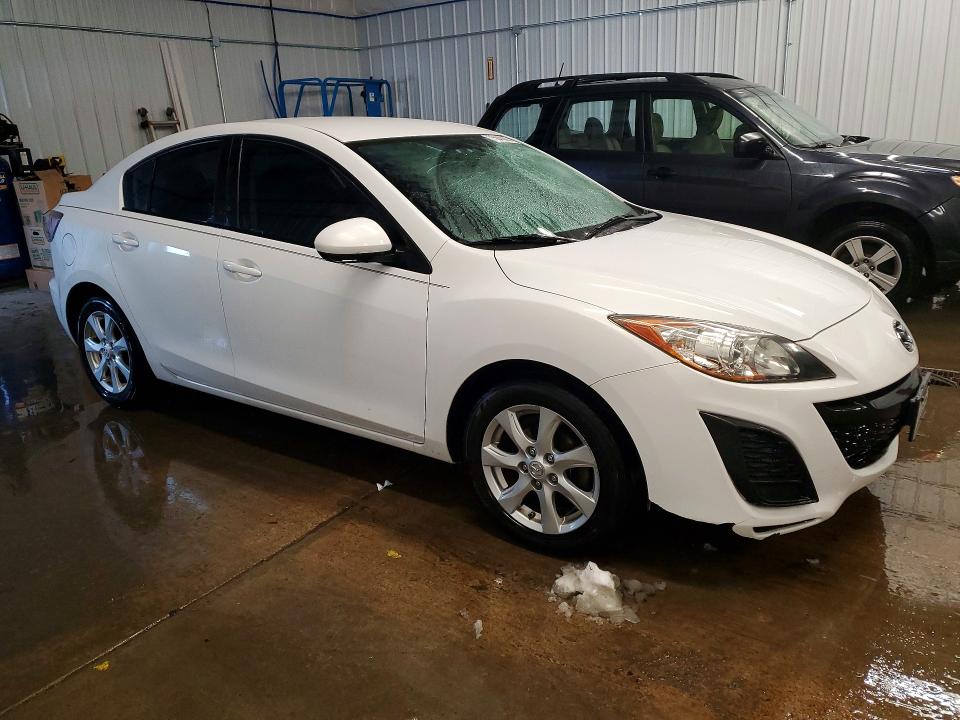 Photo 4 from auction – 2011 MAZDA 3 with VIN JM1BL1VG6B1476214