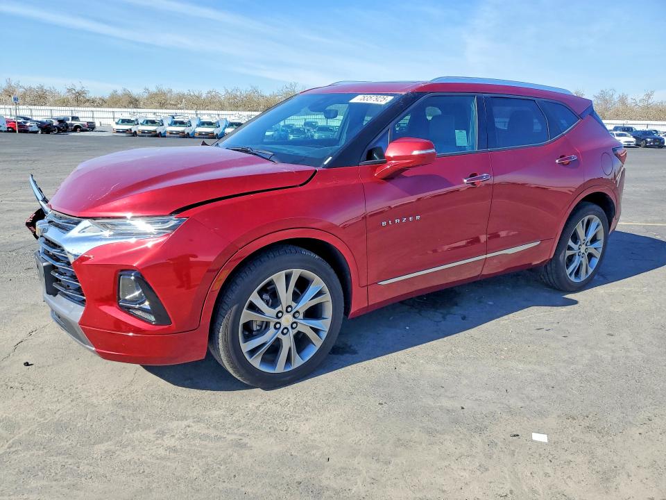 CHEVROLET BLAZER 2019 with VIN 3GNKBFRS7KS647671 - Photo from auction