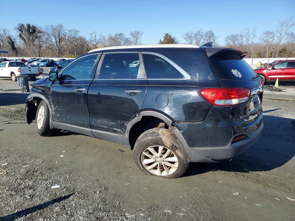 Photo 2 from auction – 2016 KIA SORENTO LX with VIN 5XYPG4A34GG044288