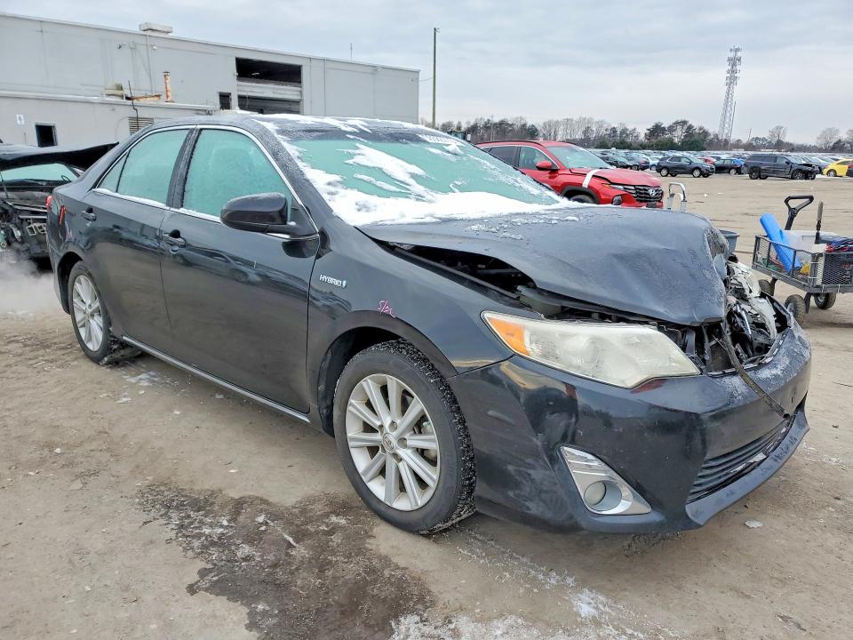 Photo 4 from auction – 2013 TOYOTA CAMRY HYBR with VIN 4T1BD1FK9DU067198