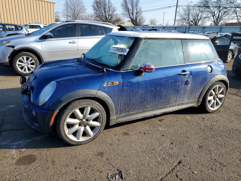 MINI COOPER S 2003 with VIN WMWRE33443TD63669 - Photo from auction
