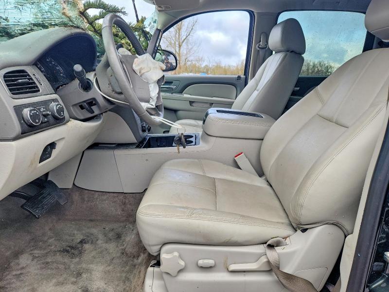 Photo 7 from auction – 2013 CHEVROLET AVALANCHE with VIN 3GNTKFE76DG262145