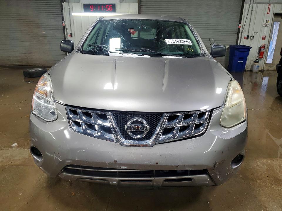 Photo 5 from auction – 2013 NISSAN ROGUE S with VIN JN8AS5MT2DW543891