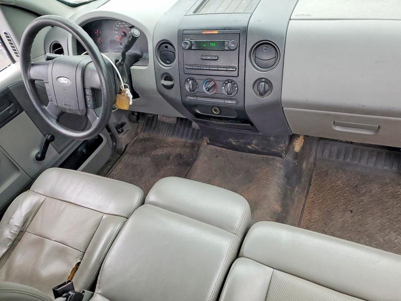 صورة رقم 8 من المزاد - 2005 FORD F150 مع VIN 1FTRF12235NC11083