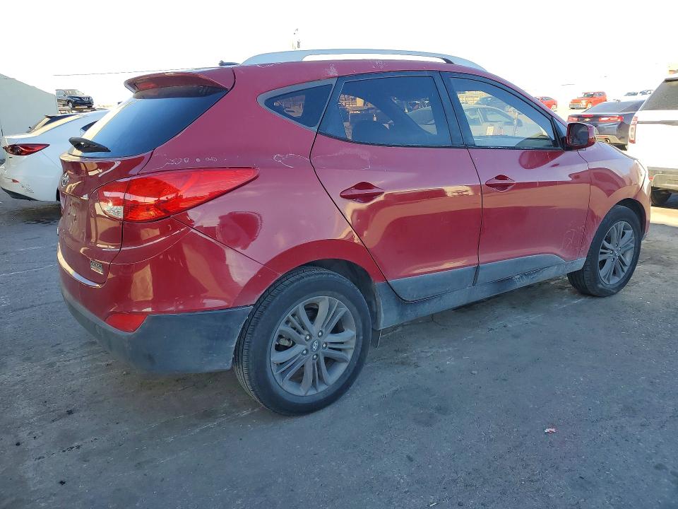 Photo 3 from auction – 2015 HYUNDAI TUCSON with VIN KM8JU3AG7FU059467
