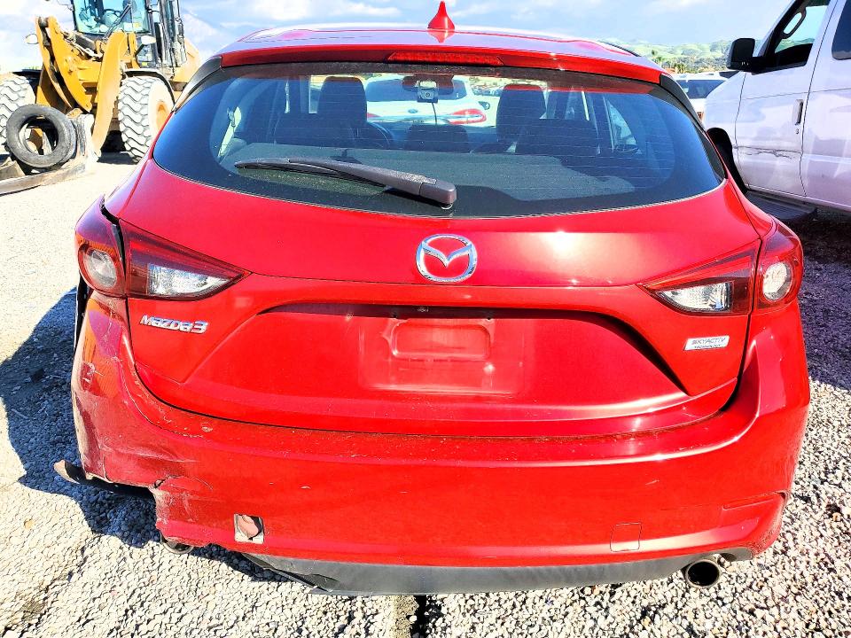 Photo 6 from auction – 2018 MAZDA 3 GRAND TO with VIN 3MZBN1M34JM177098