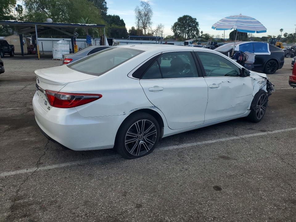 Zdjęcie 3 z aukcji – 2016 TOYOTA CAMRY LE z VIN 4T1BF1FK7GU547240
