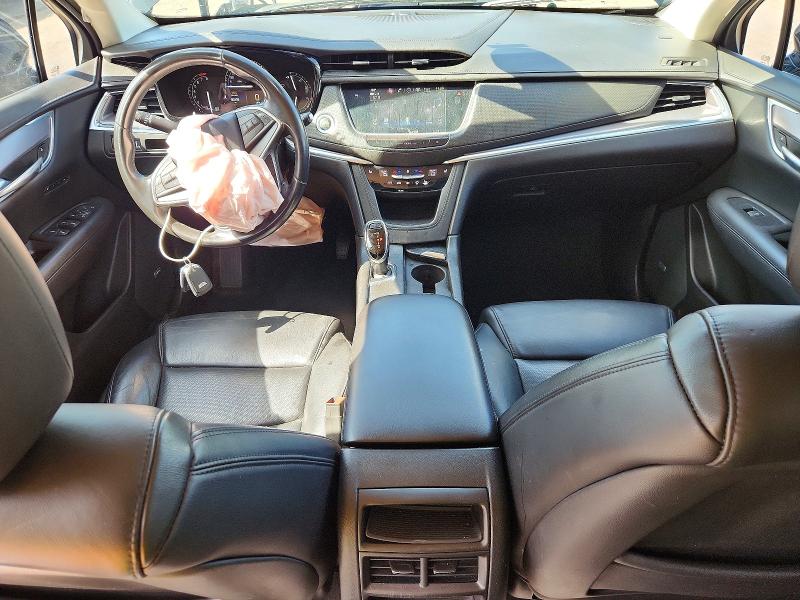 Photo 8 from auction – 2018 CADILLAC XT5 with VIN 1GYKNCRS0JZ222660