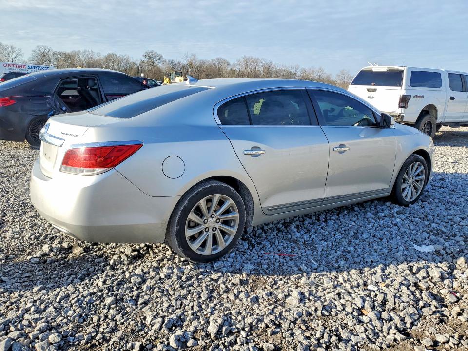 Photo 3 from auction – 2012 BUICK LACROSSE with VIN 1G4GC5E3XCF251806