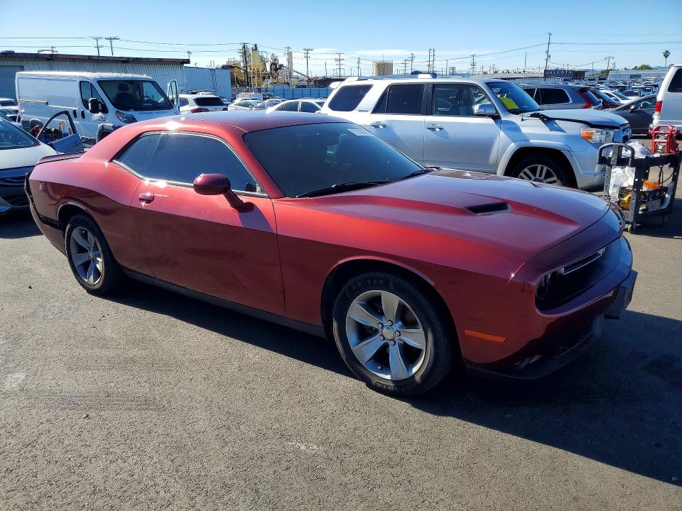 Photo 4 from auction – 2018 DODGE CHALLENGER with VIN 2C3CDZAG3JH294531