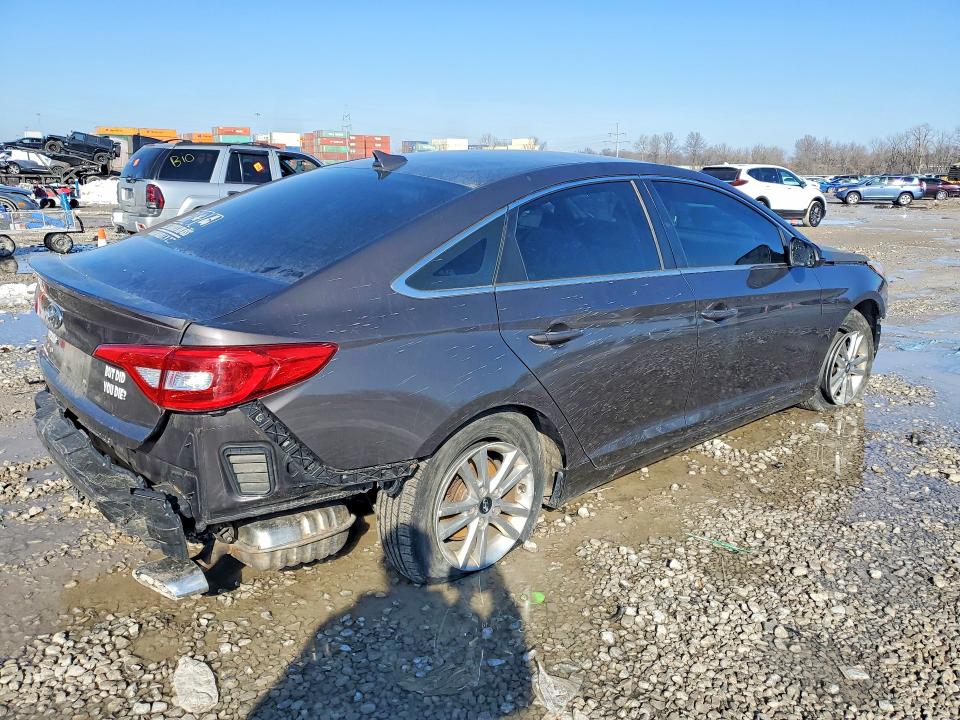 Photo 3 from auction – 2016 HYUNDAI SONATA with VIN 5NPE24AF9GH407337