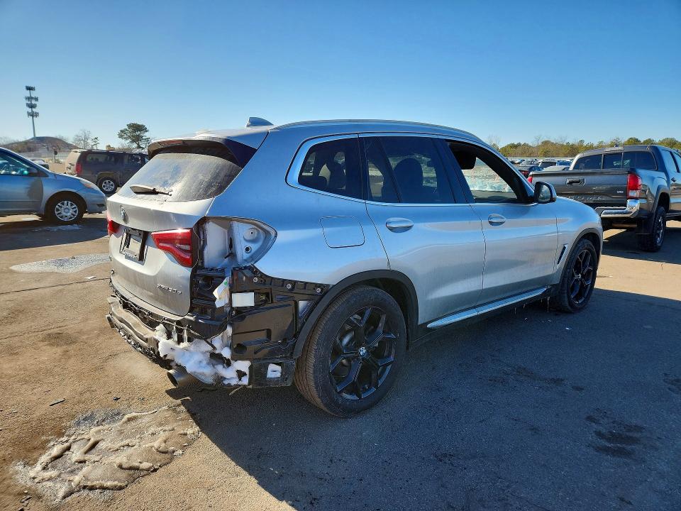 Photo 3 from auction – 2021 BMW X3 XDRIVE3 with VIN 5UXTS1C04M9F33805
