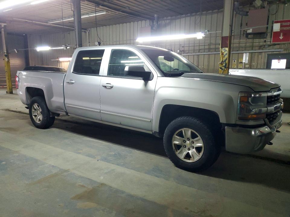 Photo 4 from auction – 2016 CHEVROLET SILVERADO with VIN 1GCUKREC4GF118319