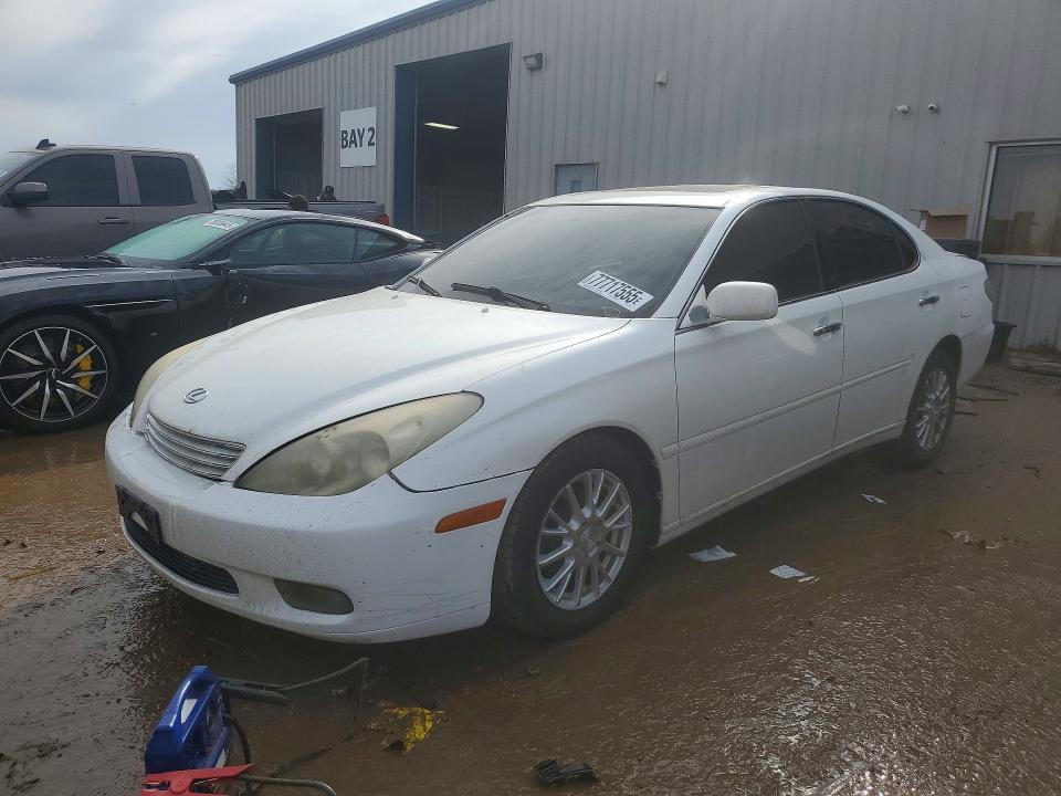 LEXUS ES 2004 with VIN JTHBA30G640017183 - Photo from auction