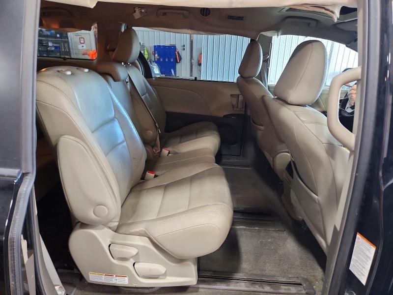 Photo 11 from auction – 2015 TOYOTA SIENNA with VIN 5TDYK3DC1FS641389