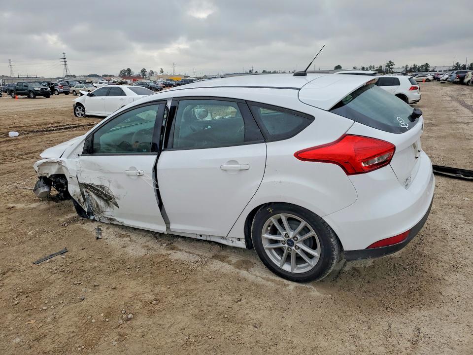 Photo 2 from auction – 2017 FORD FOCUS with VIN 1FADP3K29HL235428