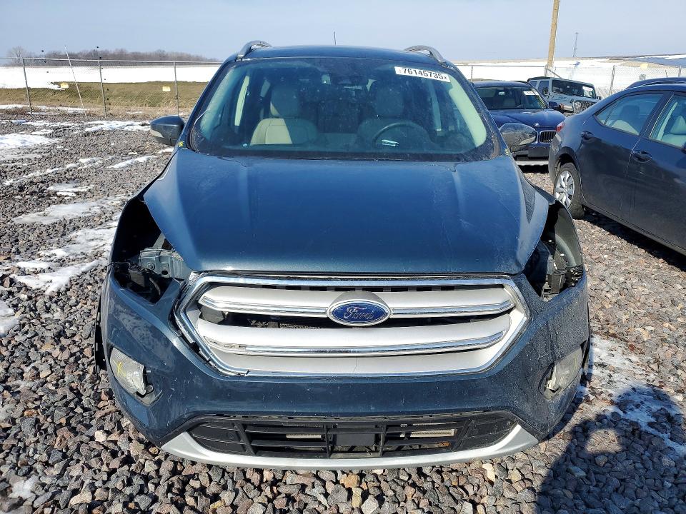 Photo 5 from auction – 2019 FORD ESCAPE with VIN 1FMCU9J9XKUB77049