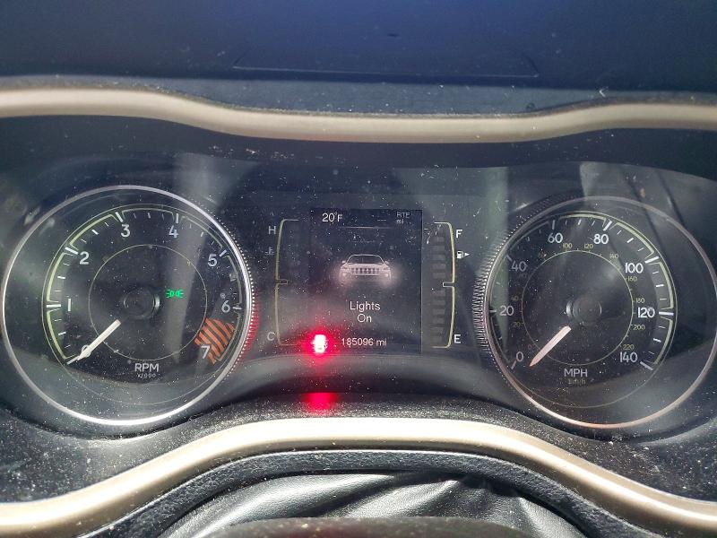 Photo 9 from auction – 2014 JEEP CHEROKEE L with VIN 1C4PJMCB3EW174150