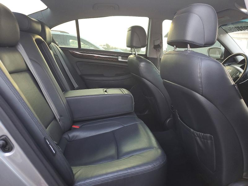 Photo 10 from auction – 2013 HYUNDAI GENESIS 3. with VIN KMHGC4DD4DU219452