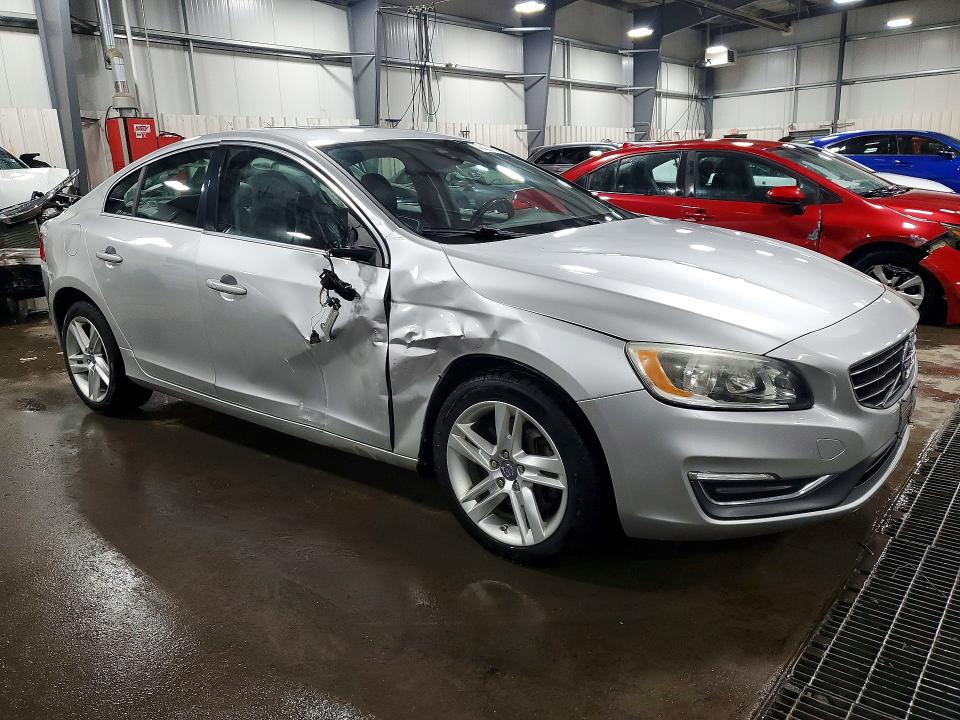 Photo 4 from auction – 2014 VOLVO S60 T5 with VIN YV1612FH7E2276861