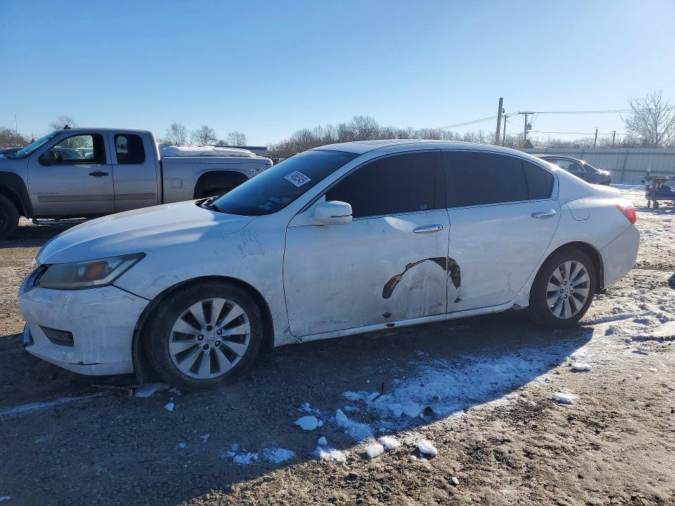 HONDA ACCORD 2014 with VIN 1HGCR2F75EA236228 - Photo from auction