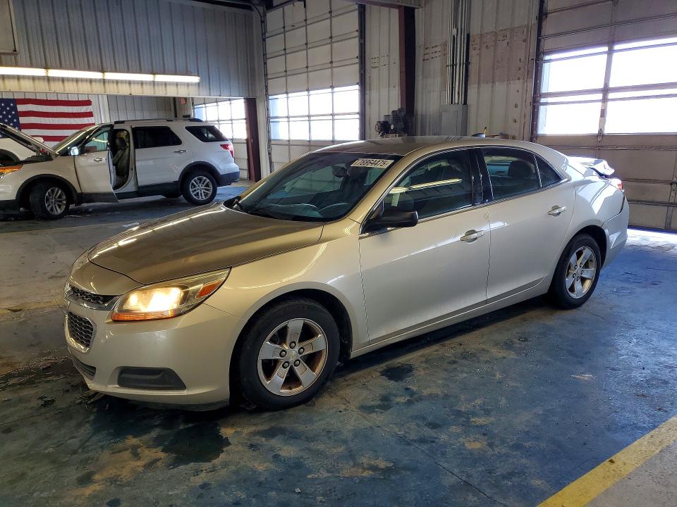 CHEVROLET MALIBU LS 2015 con VIN 1G11B5SL4FF138965 - Foto de la subasta