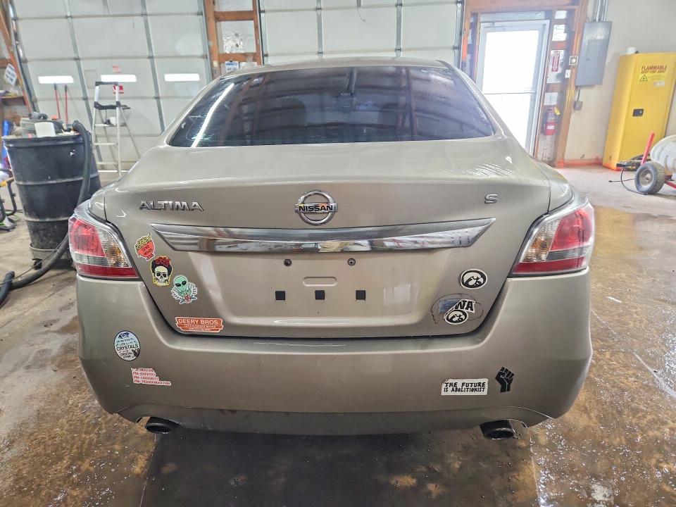 Photo 6 from auction – 2015 NISS ALTIMA with VIN 1N4AL3AP4FN918540