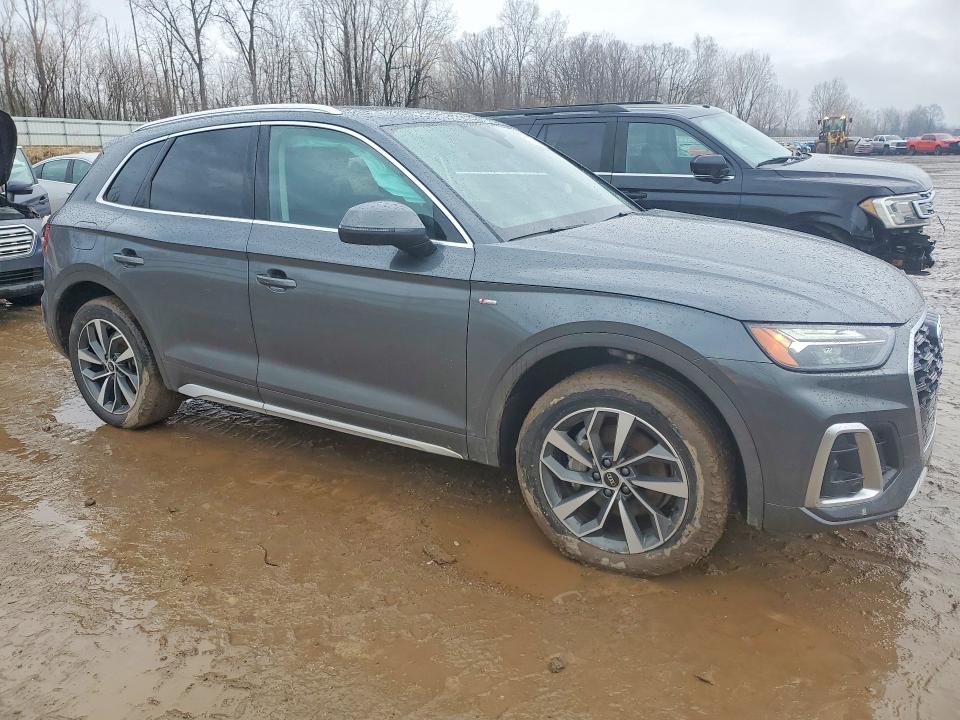 Photo 4 from auction – 2023 AUDI Q5 with VIN WA1EAAFY0P2048791