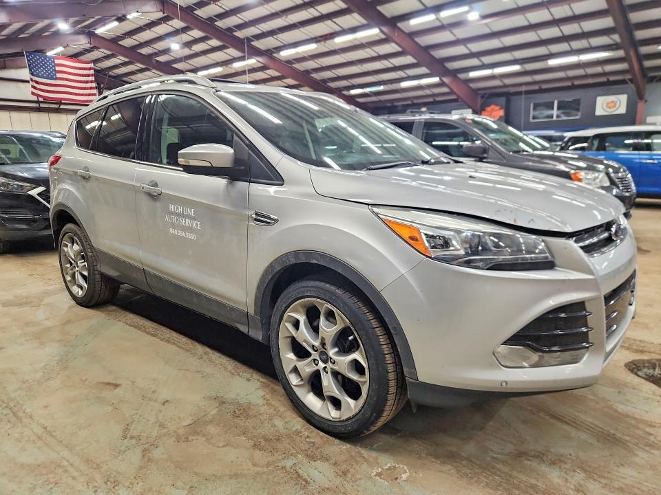 Фото 4 с аукциона – 2014 FORD ESCAPE с VIN 1FMCU9J95EUE19198