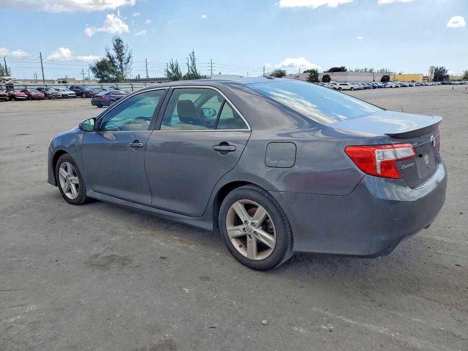 Photo 2 from auction – 2014 TOYOTA CAMRY L with VIN 4T1BF1FK7EU743689