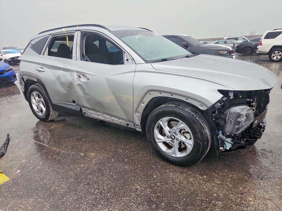 Photo 4 from auction – 2023 HYUNDAI TUCSON with VIN 5NMJB3AE1PH252277