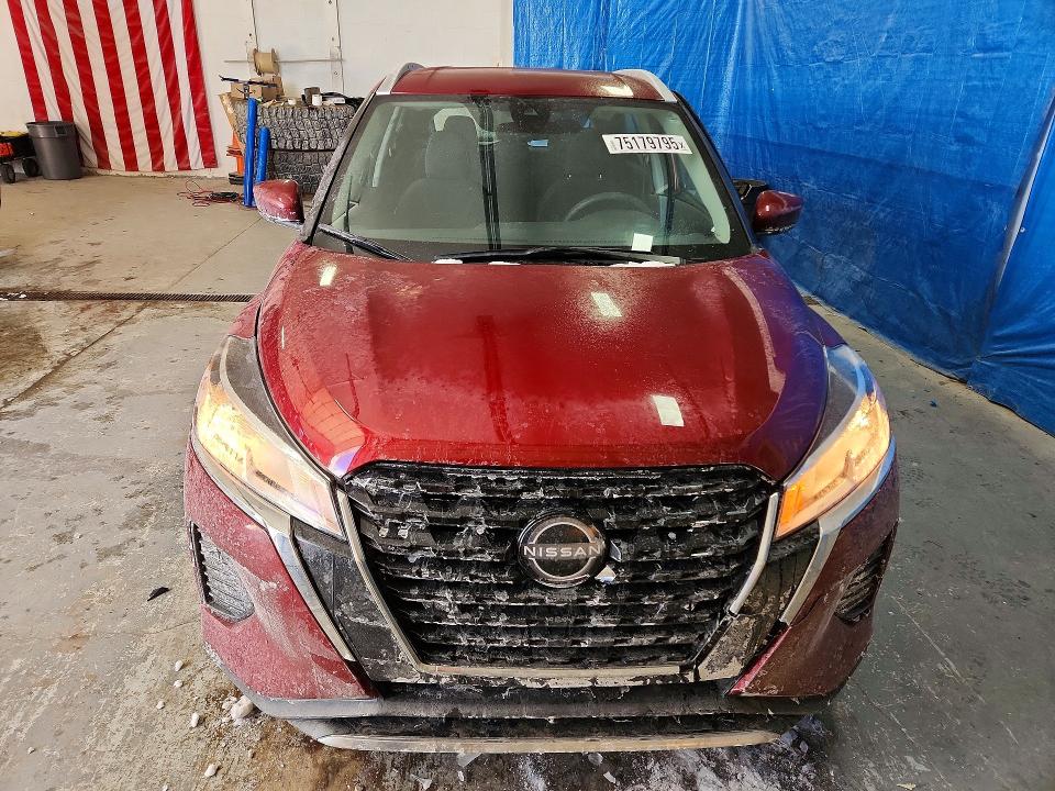 Photo 5 from auction – 2022 NISSAN KICKS with VIN 3N1CP5CV5NL494396