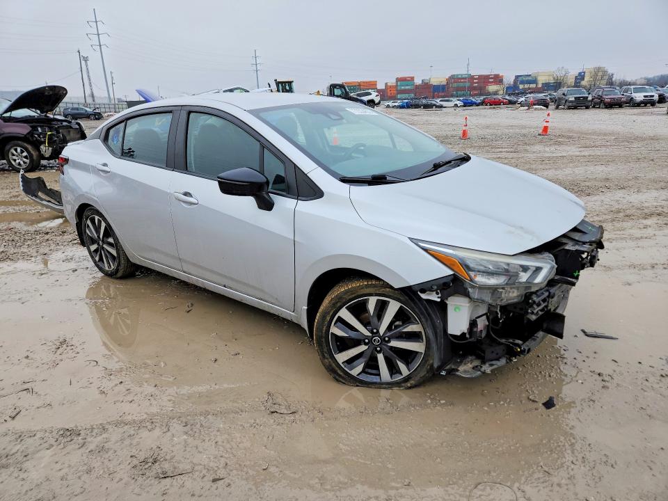 Photo 4 from auction – 2020 NISSAN VERSA with VIN 3N1CN8FVXLL846551