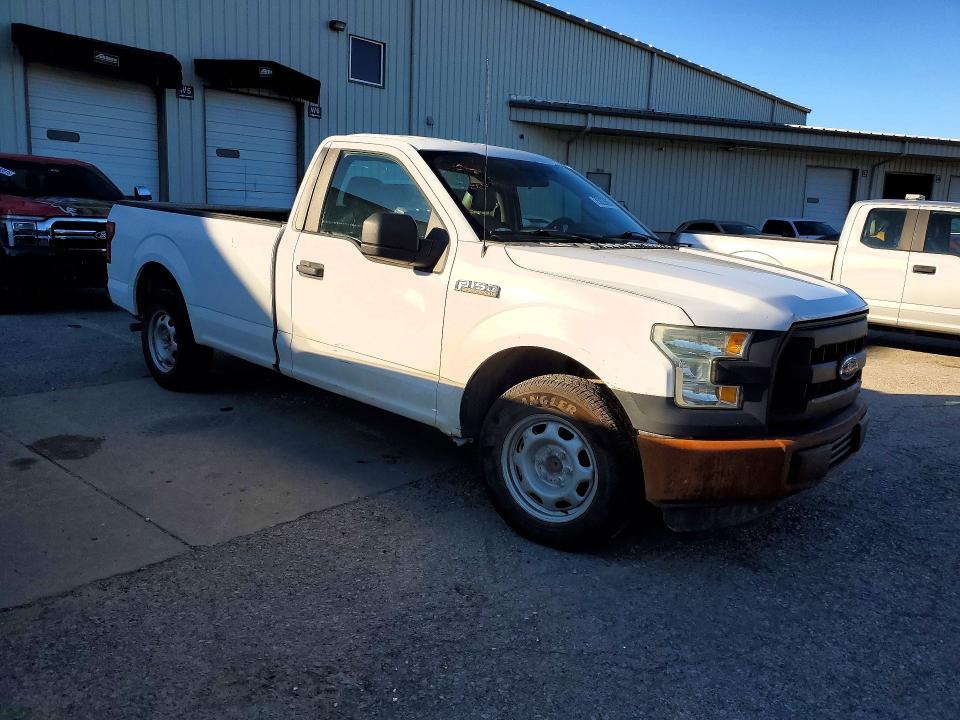 Photo 4 from auction – 2016 FORD F150 with VIN 1FTMF1C87GKD28456