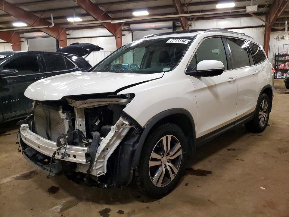 HONDA PILOT 2017 con VIN 5FNYF6H51HB009856 - Foto de la subasta