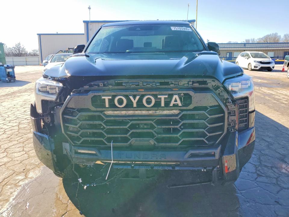 Photo 5 from auction – 2025 TOYOTA TUNDRA with VIN 5TFPC5DB8SX101165