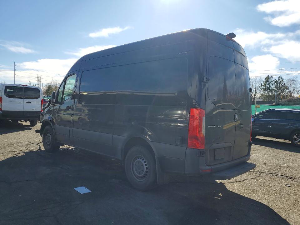 Photo 2 from auction – 2021 MERCEDES-BENZ SPRINTER with VIN W1Y4DBHY3MT053397