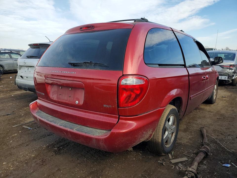 Photo 3 from auction – 2005 DODGE GRAND CARAVAN with VIN 2D4GP44L45R432340