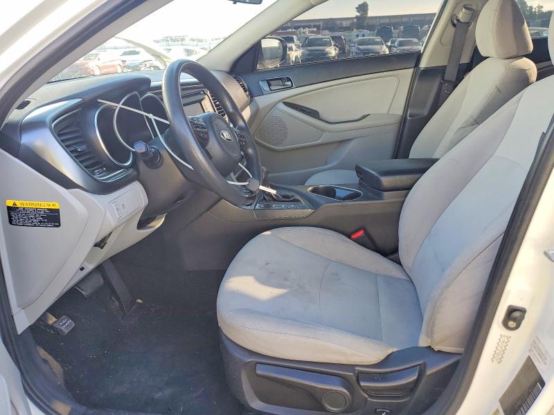 Photo 7 from auction – 2015 KIA OPTIMA LX with VIN KNAGM4A71F5601397