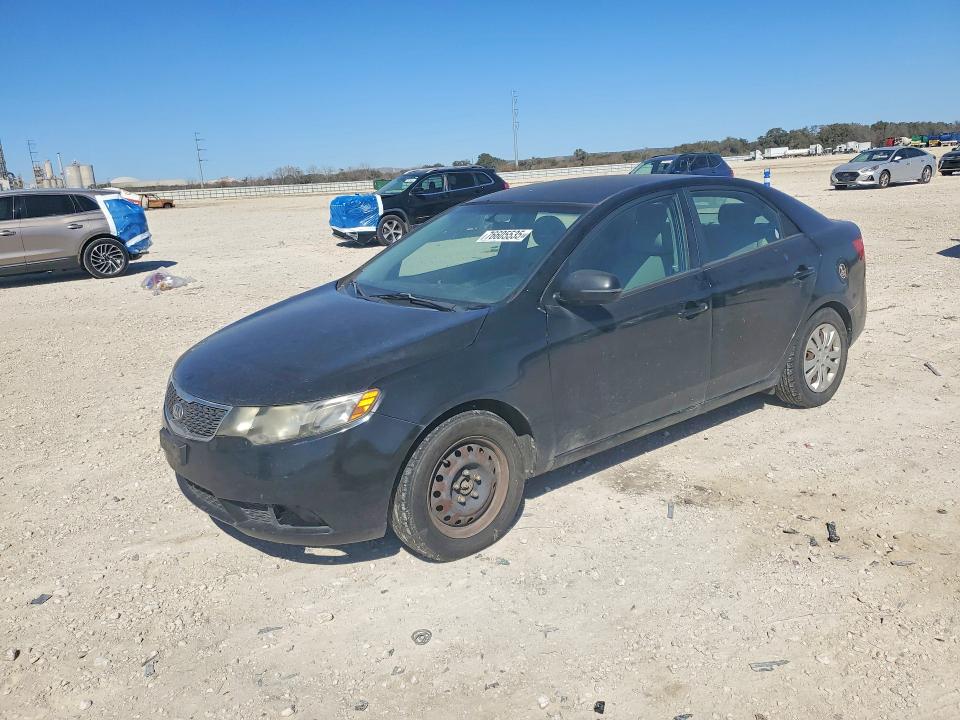 KIA FORTE EX 2013 with VIN KNAFU4A26D5683995 - Photo from auction