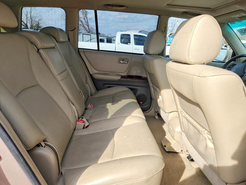 Photo 11 from auction – 2006 TOYOTA HIGHLANDER with VIN JTEEW21A260003994