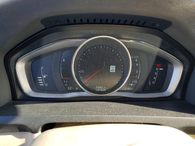 Photo 9 from auction – 2016 VOLVO S60 with VIN LYV612TM2GB088953