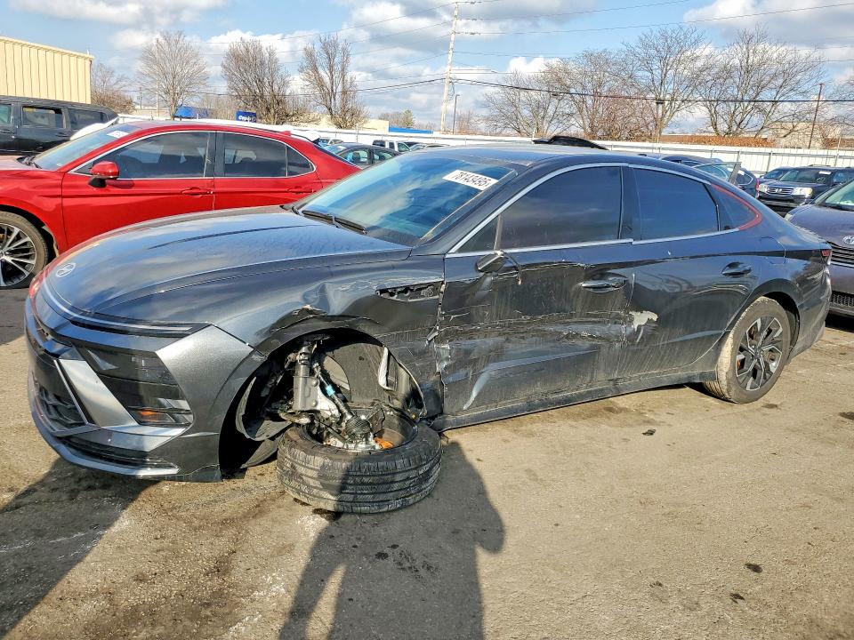 HYUNDAI SONATA 2025 with VIN KMHL64JA5SA435308 - Photo from auction